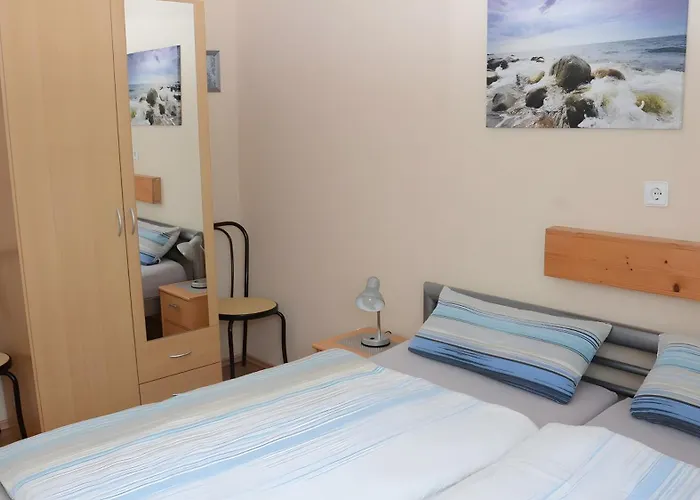 Am Eisenberg Apartment *